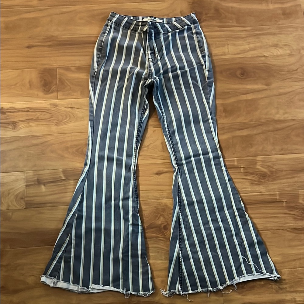 Striped bargain button bell jeans